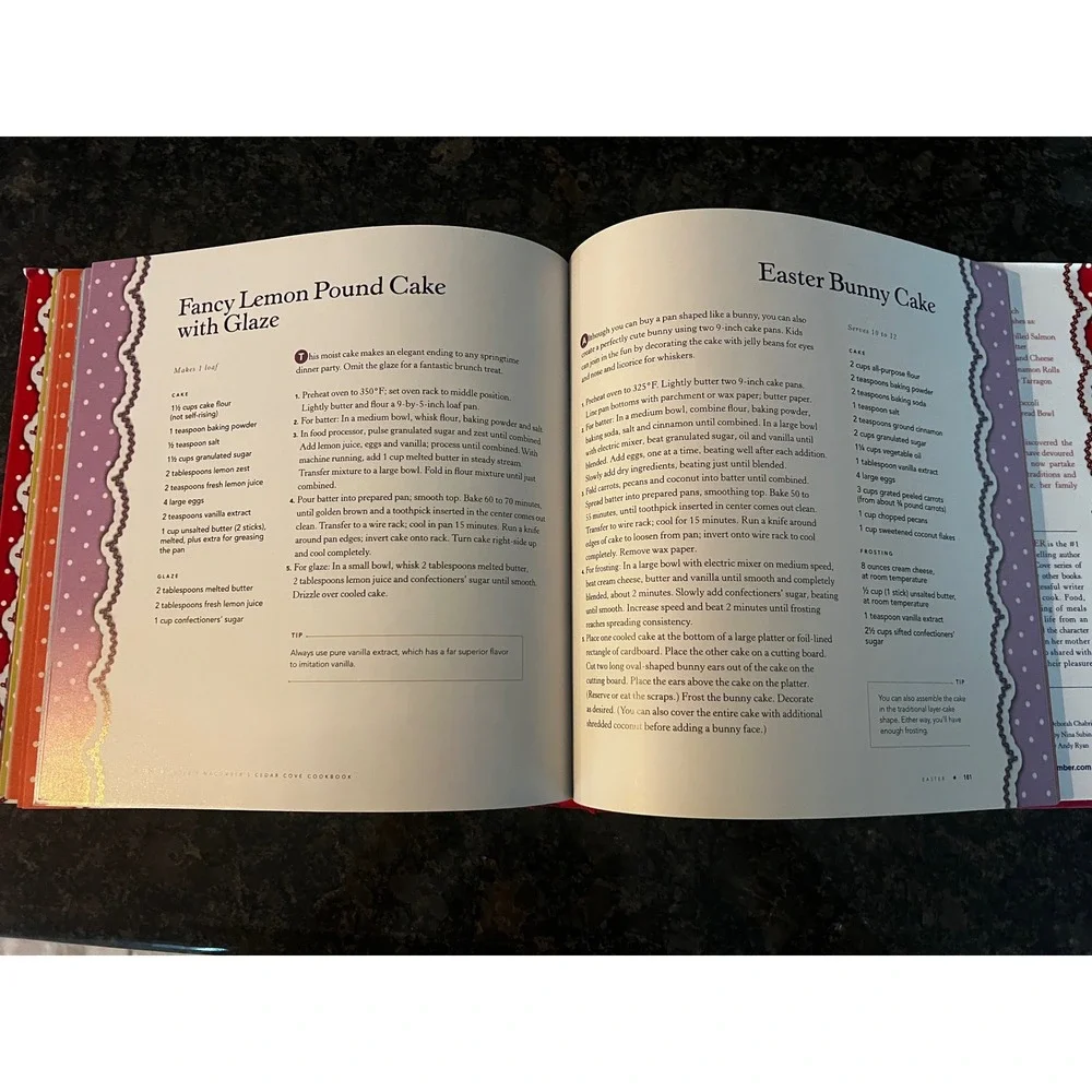 Debbie Macomber's Cedar Cove Cookbook Hardcover Recipes Baking Cooking Food 2009